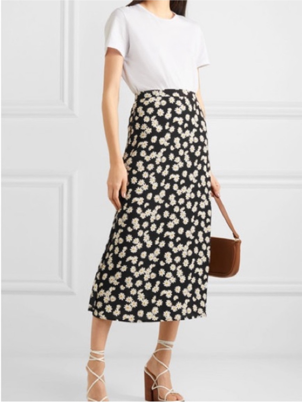 Reformation Bea Daisy Chain Floral Midi Skirt. Black and White. SIZE 10, EUC! - Picture 5 of 14